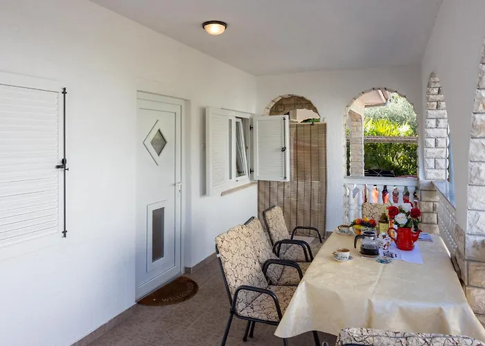 アパート Stipancic *